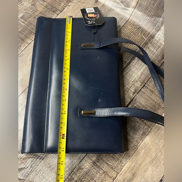 Delvaux Vintage Blue navy leather handbag 1829 - Picture 10 of 15